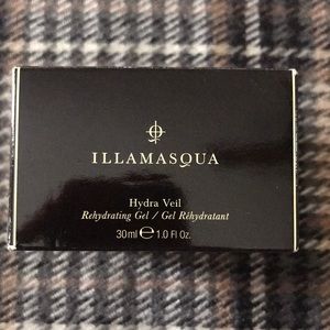 Illamasqua Hydra Veil, rehydrating gel.